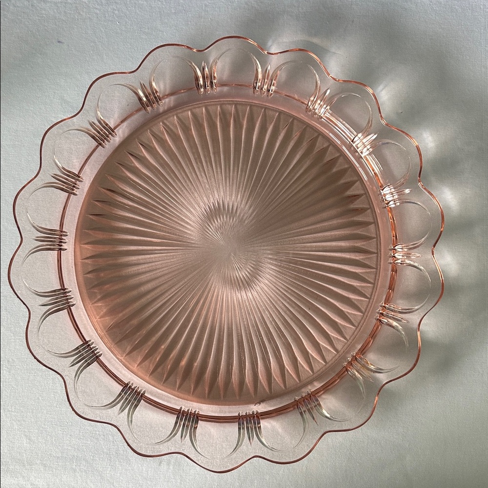 Vintage 13 inch large Anchor Hocking Pink Depression Glass Reticulated Server - Picture 2 of 11